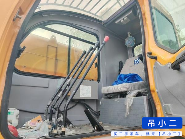 Buy XCMG 12B Used Crane / 8