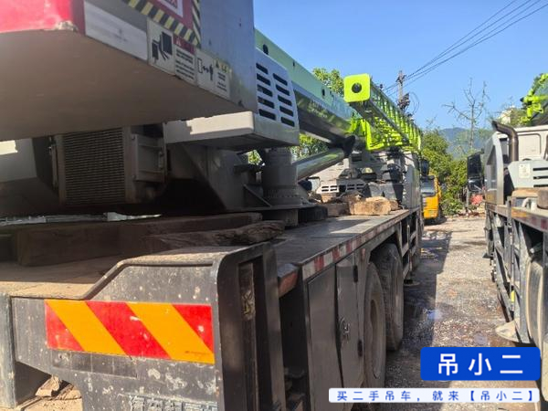 Buy Zoomlion 25V Used Crane / 4