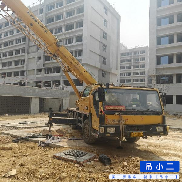 Buy XCMG QY20G.5 Used Crane / 8