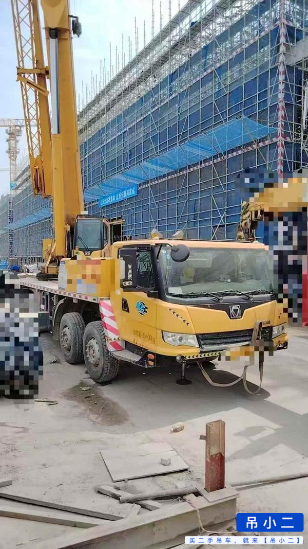 Buy XCMG QY40KC Used Crane / 2