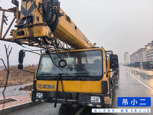 Buy XCMG QY20G Used Crane / 2