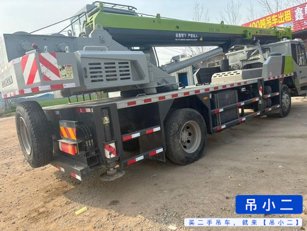 Buy Zoomlion ZTC121V461 Used Crane