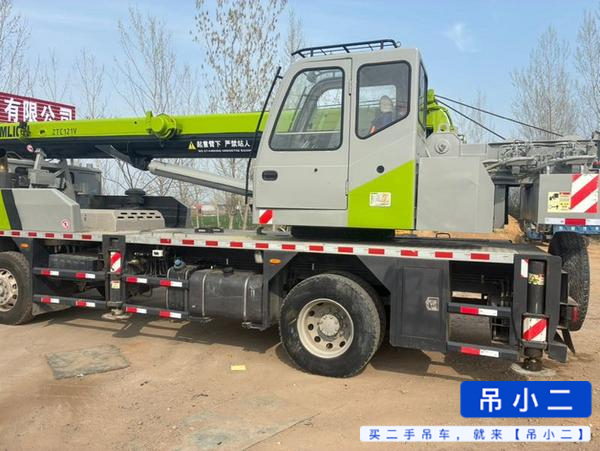 Buy Zoomlion ZTC121V461 Used Crane / 2