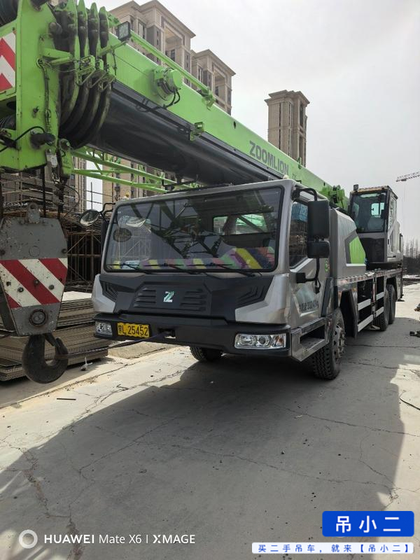 شراء Zoomlion ZTC251VE562 مستعمل رافعة