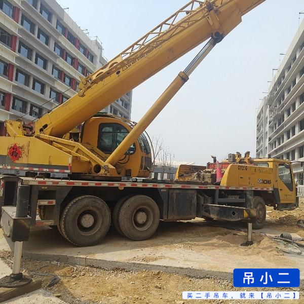 Buy XCMG QY20G.5 Used Crane / 7