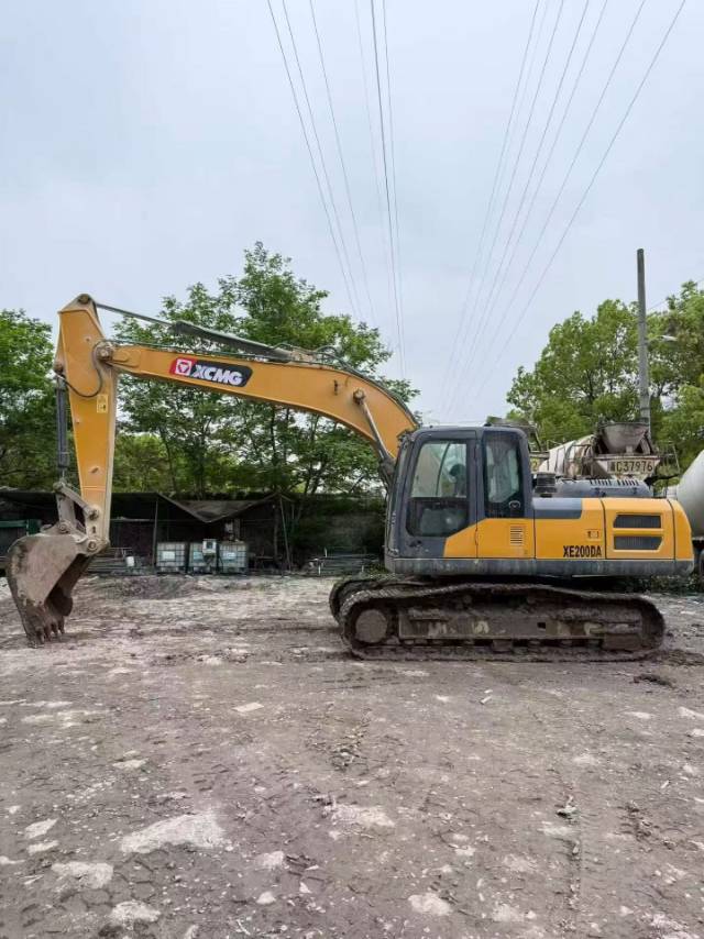 Buy XCMG XE200DA Used Excavator / 2