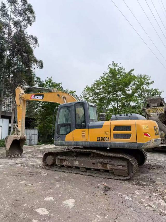 Buy XCMG XE200DA Used Excavator / 3