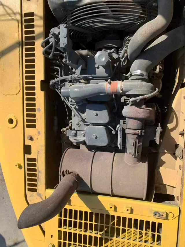 Buy Komatsu C120-8 Used Excavator / 6