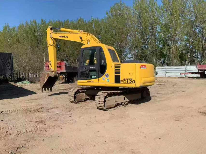 Buy Komatsu C120-8 Used Excavator / 3