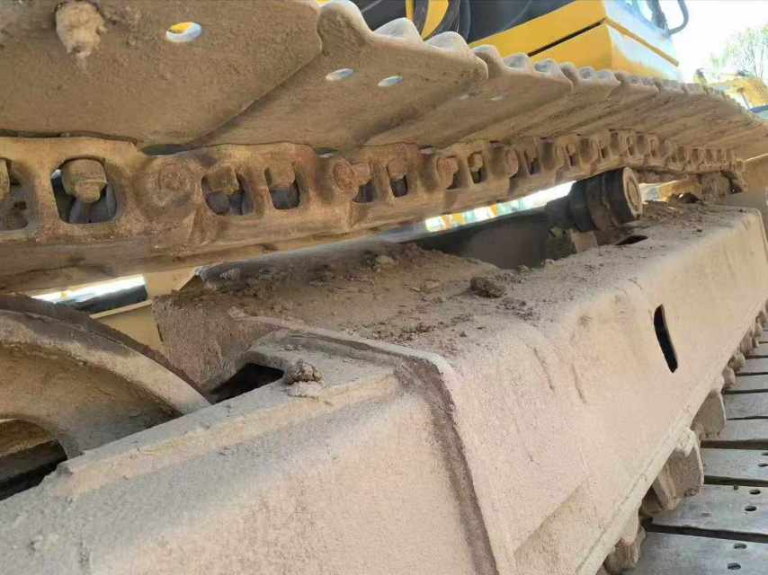 Buy Komatsu C120-8 Used Excavator / 9