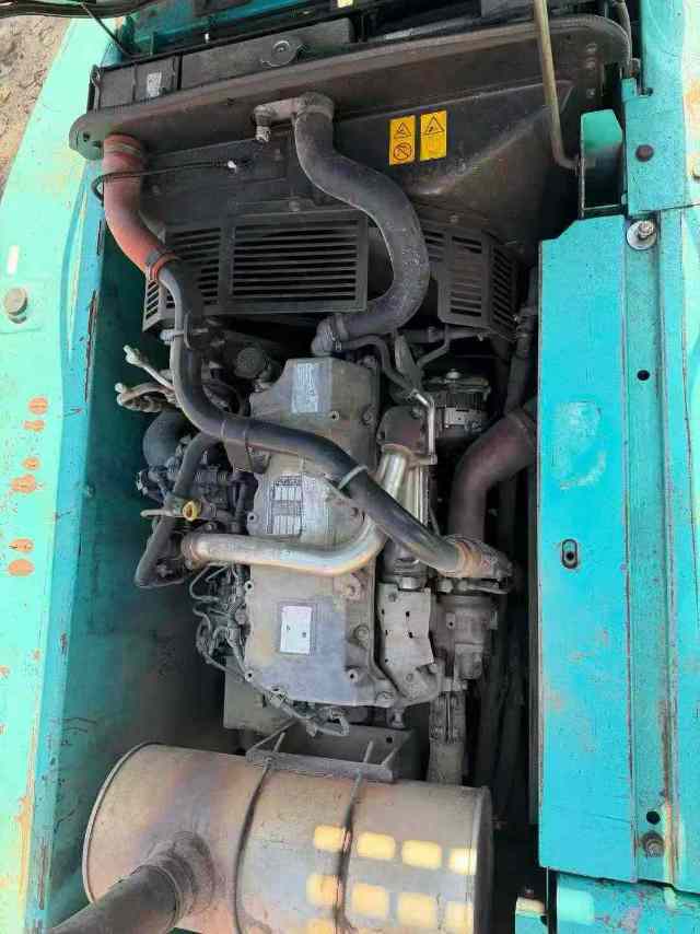 Buy Kobelco 210LC-9 Used Excavator / 6