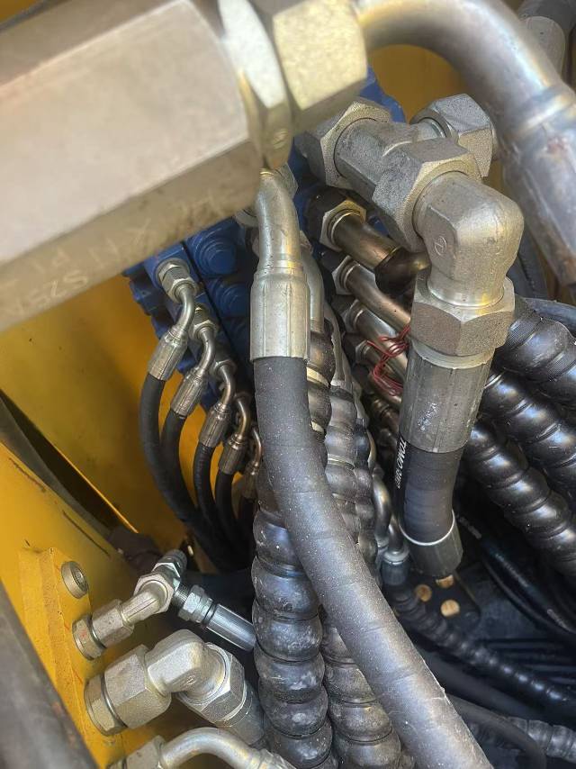 Buy XCMG XE75DA Used Excavator / 5