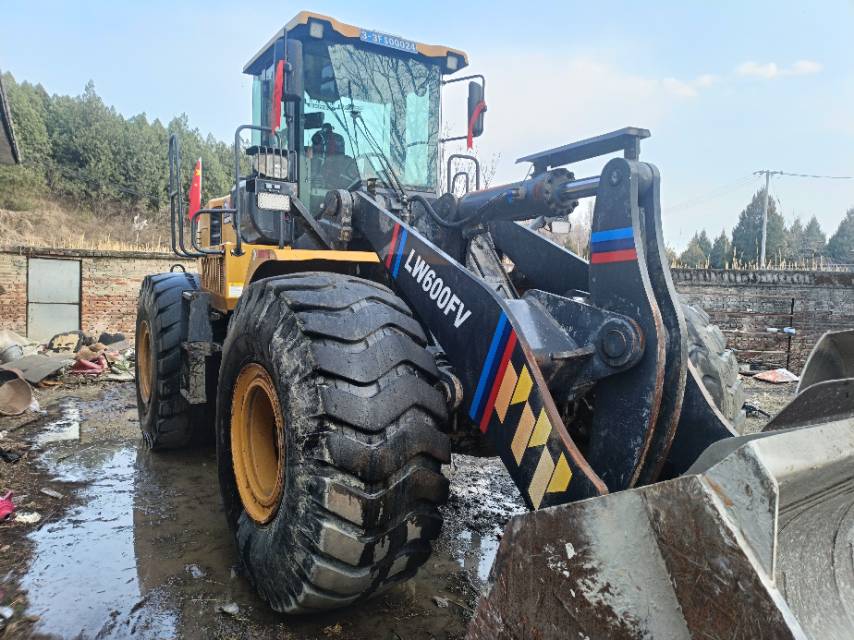 Buy XCMG XDA60E Used Loader / 3