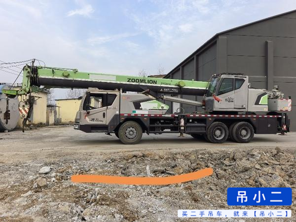 Buy Zoomlion 251E Used Crane / 3