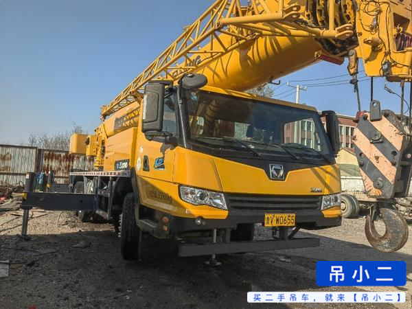 Buy XCMG 25K5D Used Crane / 2