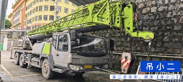 Buy Zoomlion 200V5 Used Crane