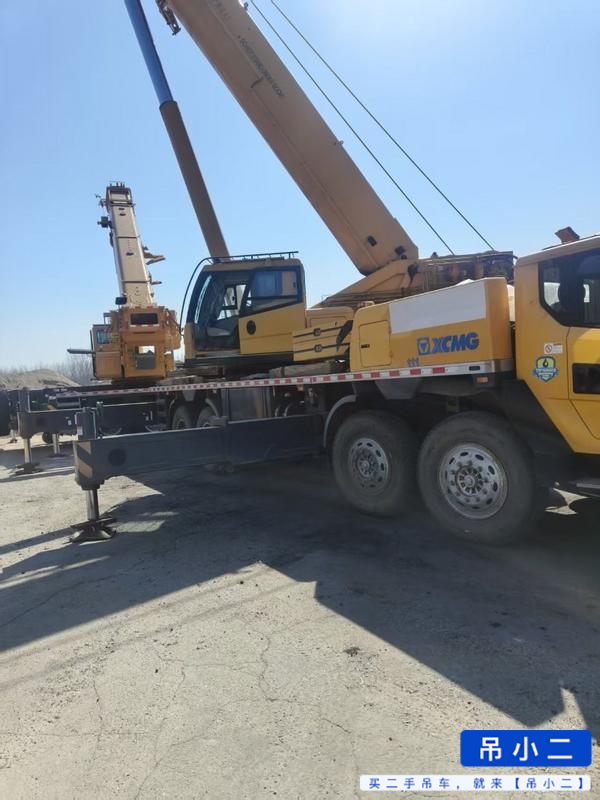 Buy XCMG QY75K Used Crane / 4