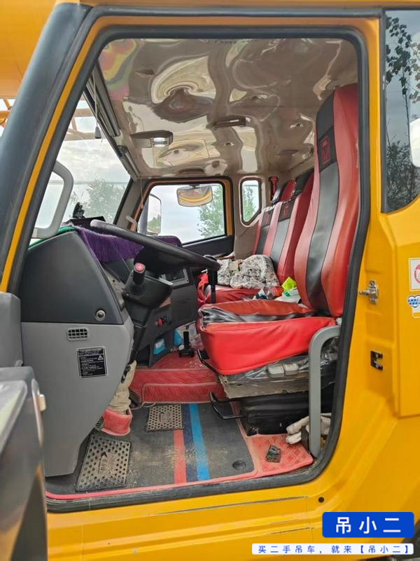 Buy XCMG QY25KC Used Crane / 3