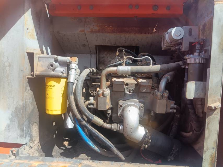 Buy Hitachi 50 Used Excavator / 9