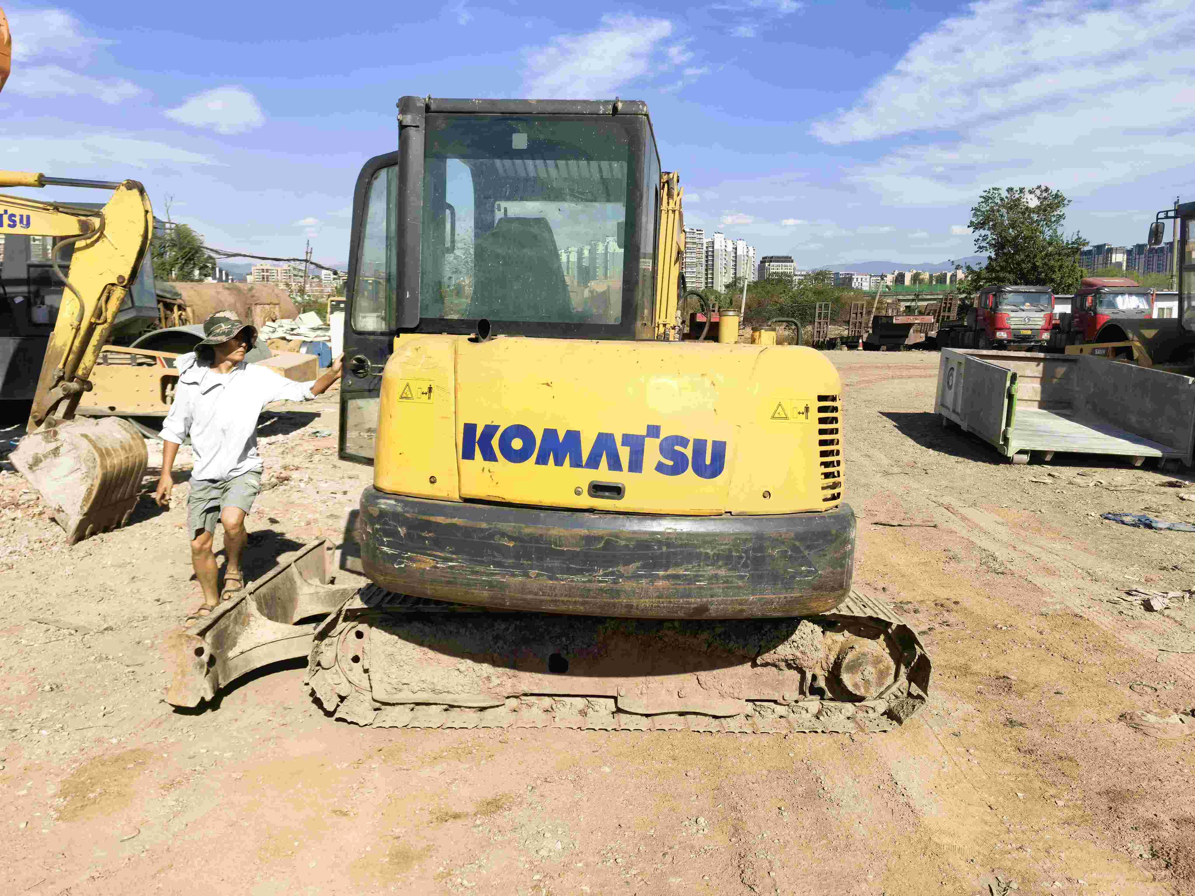 Buy Komatsu PC56-7 Used Excavator / 3