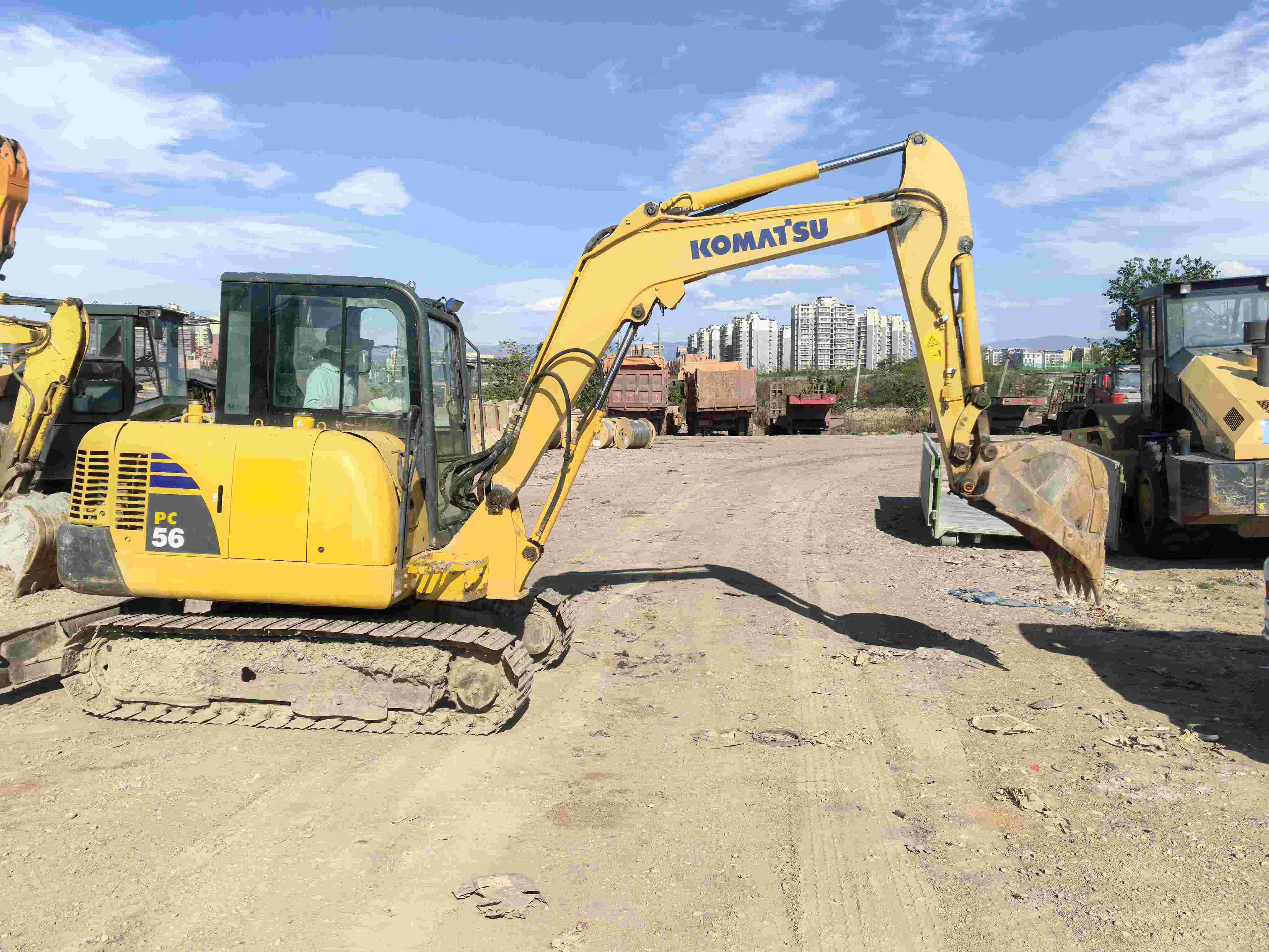 Buy Komatsu PC56-7 Used Excavator / 2