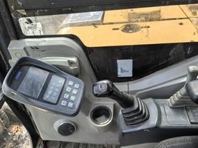 Buy XCMG XE60WA Used Excavator / 7 Buy XCMG XE60WA Used Excavator / 7