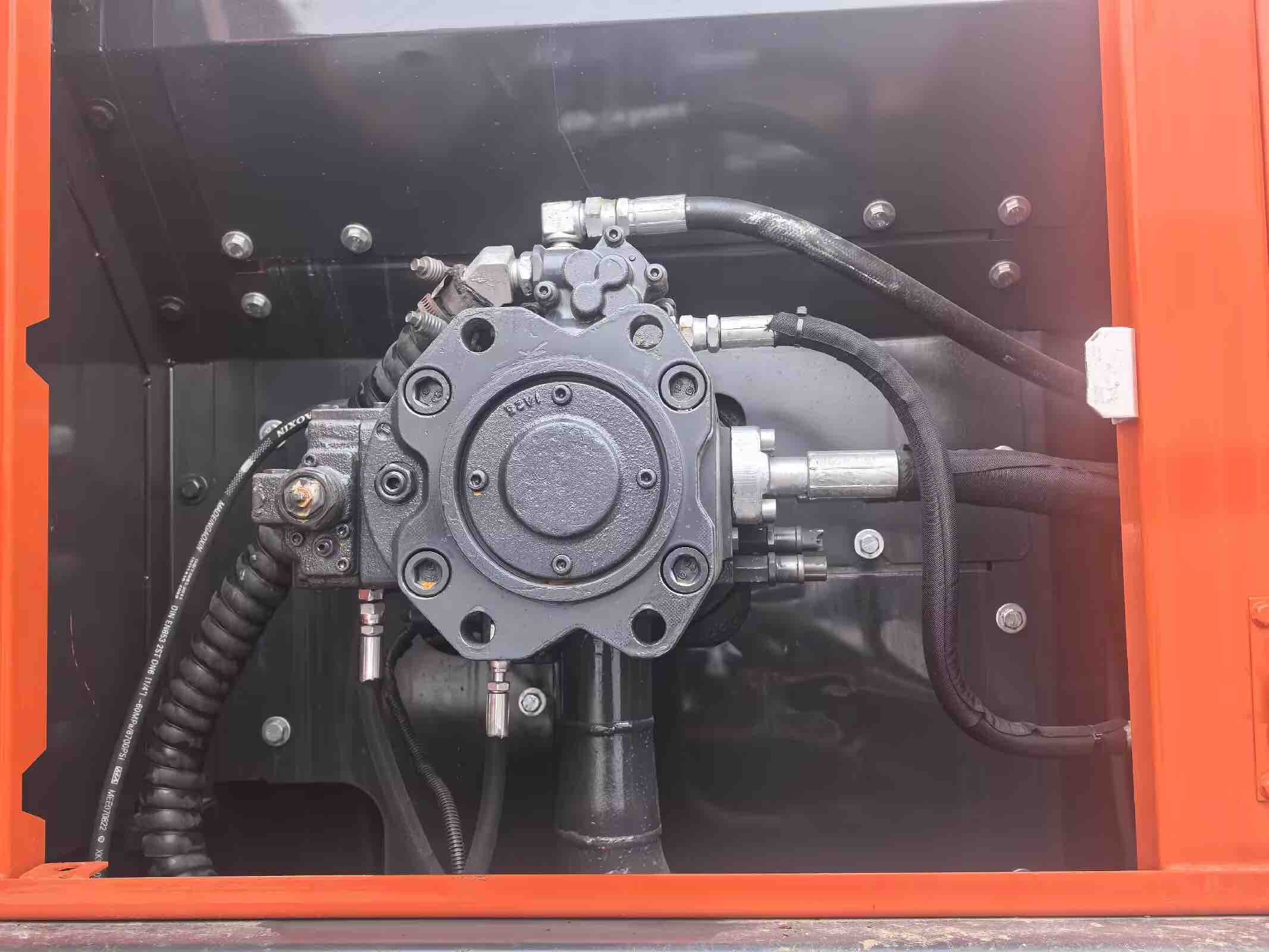 Buy Doosan Used Excavator / 4