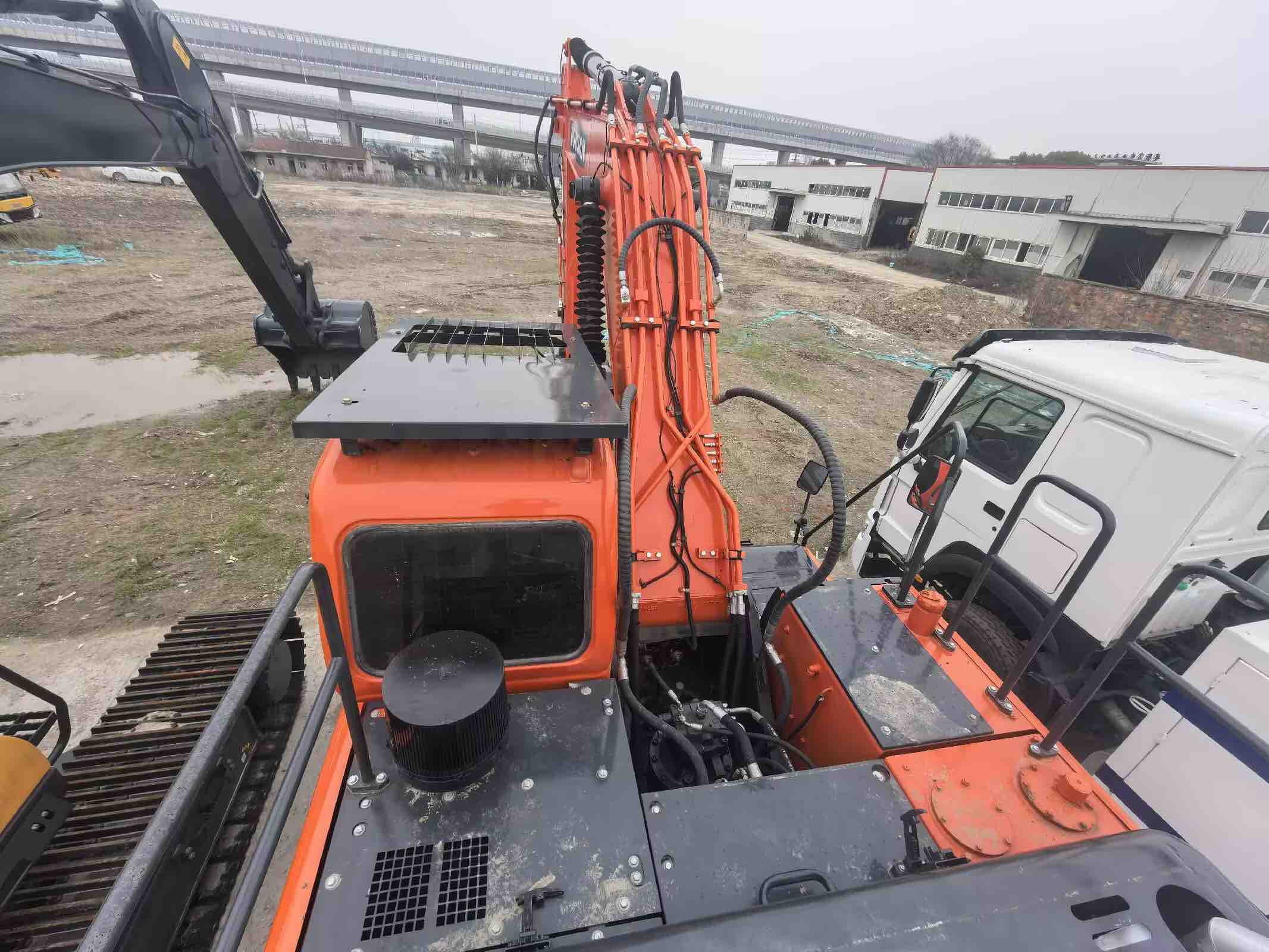 Buy Doosan Used Excavator / 14