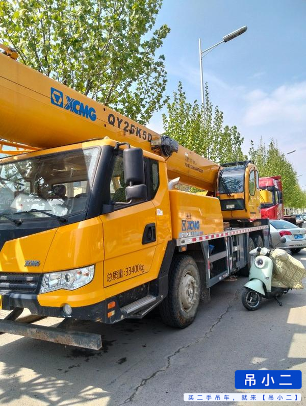 Buy XCMG 25K5D Used Crane / 2