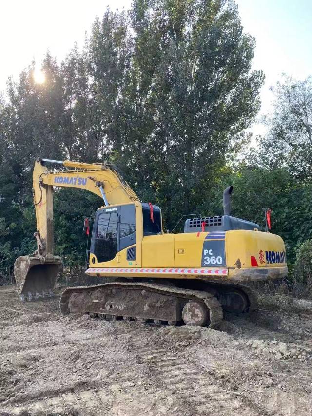 Buy Komatsu PC360-7 Used Excavator / 2