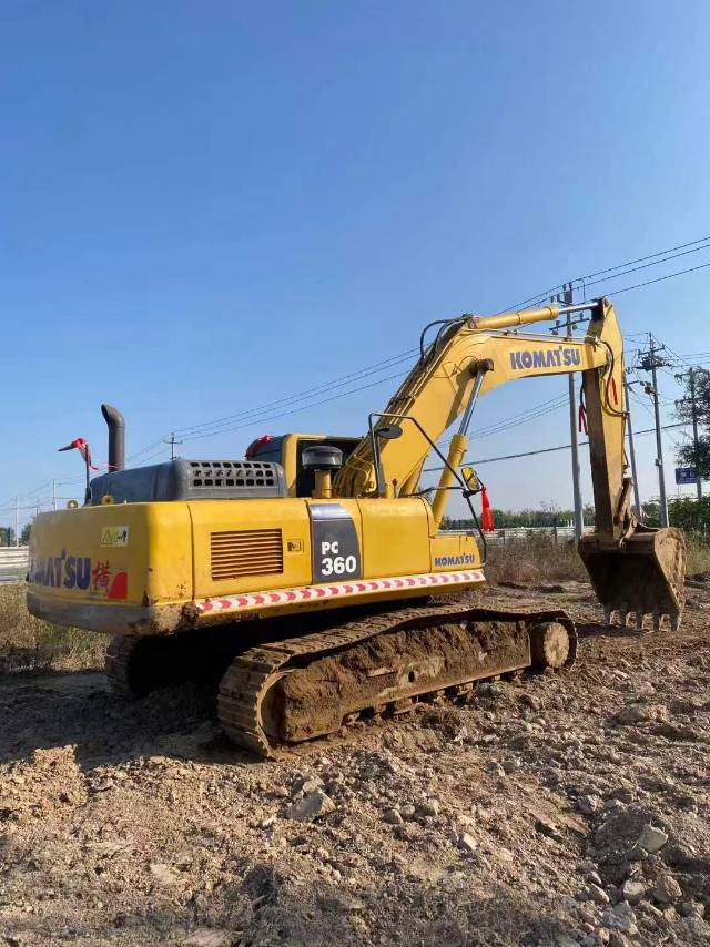 Buy Komatsu PC360-7 Used Excavator / 3