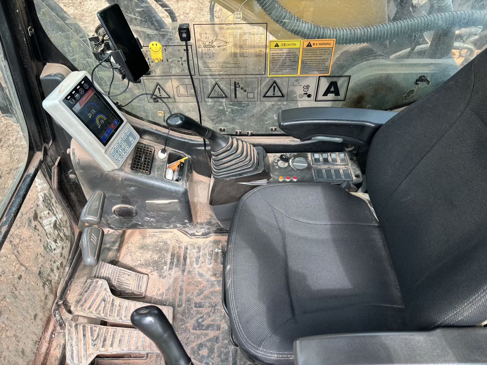 Buy Sany 215C-9 Used Excavator / 9