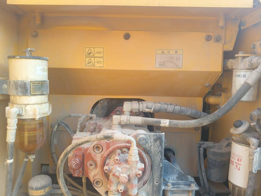 Buy Hyundai 215LC-7 Used Excavator / 4