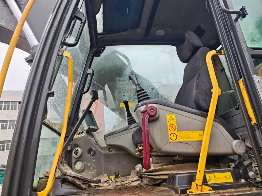 Buy Volvo EC350D Used Excavator / 9
