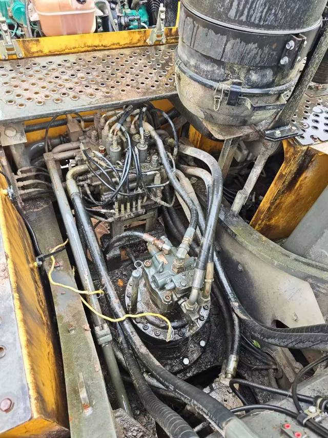 Buy Volvo EC350D Used Excavator / 7