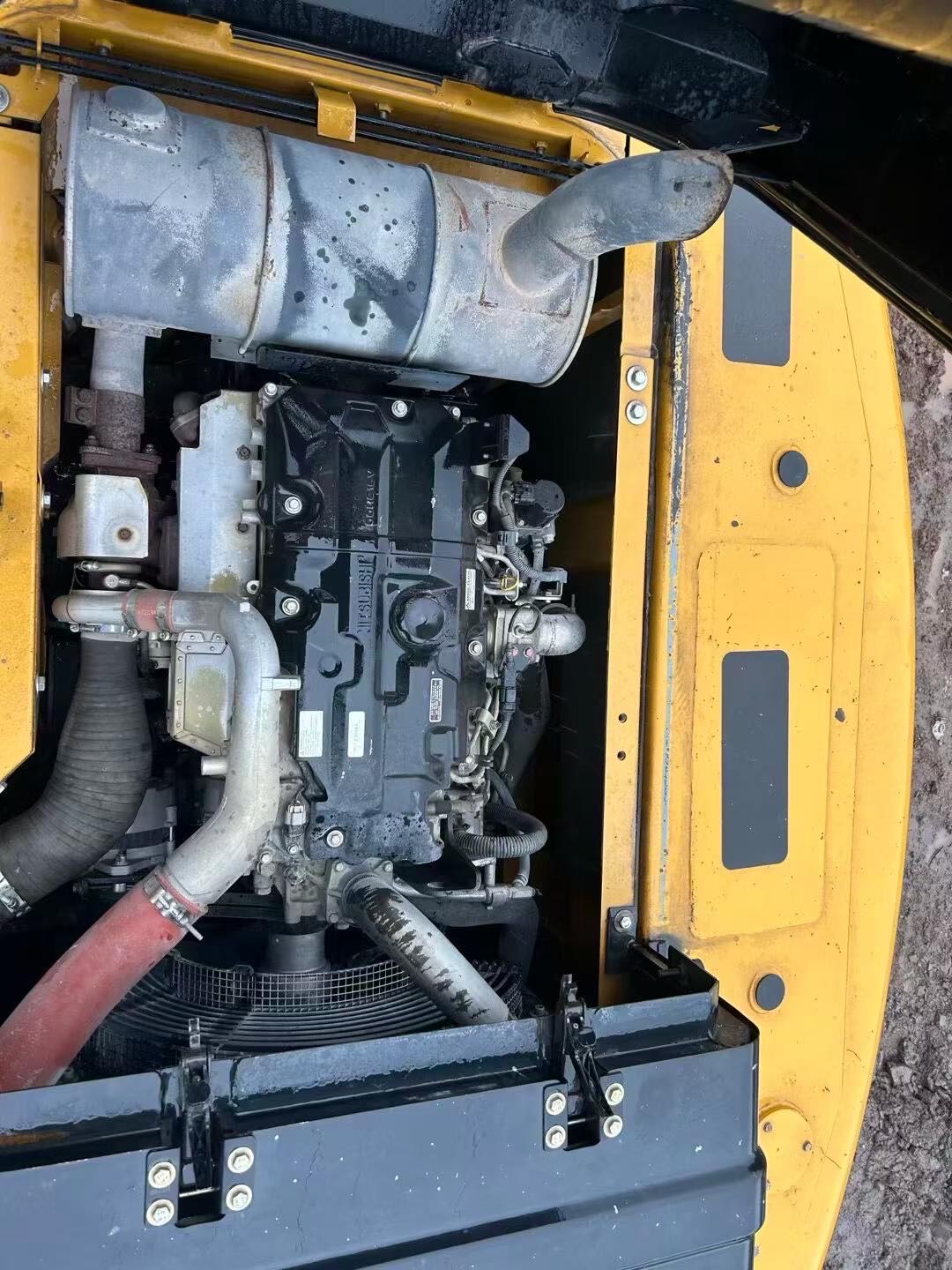 Buy Sany SY200C Used Excavator / 8