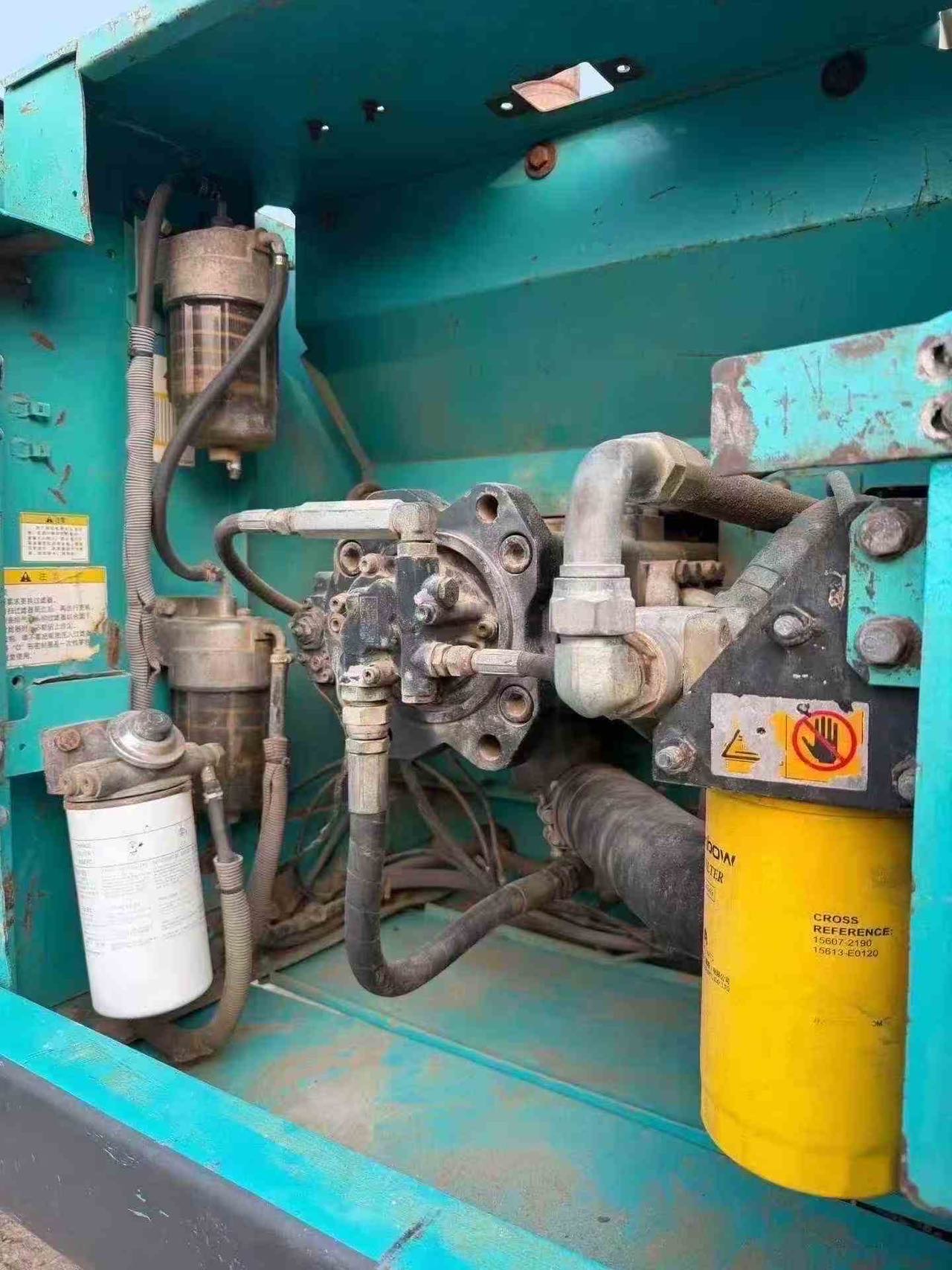 Buy Kobelco 200-8 Used Excavator / 4