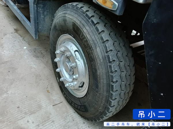 شراء رافعة XCMG 25k5 مستعملة / 2