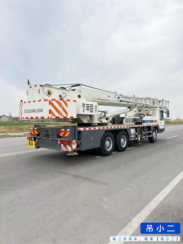 Buy Zoomlion QY25V531 Used Crane