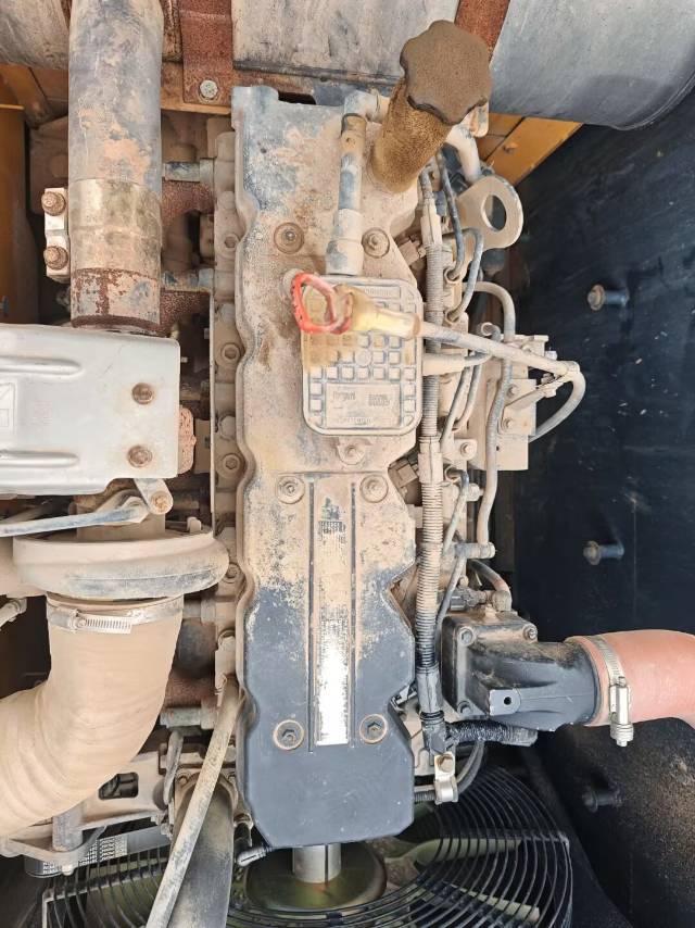 Buy Hyundai R215VS Used Excavator / 8