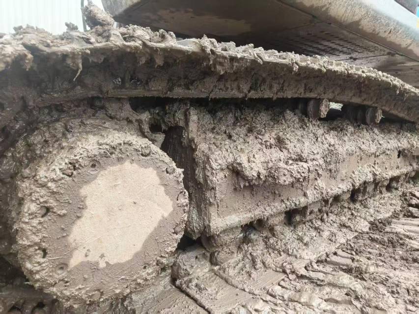 Buy Hitachi ZX240-3G Used Excavator / 6