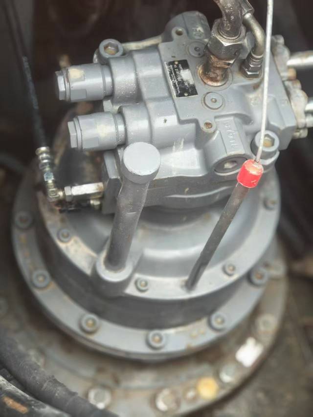 Buy Hitachi ZX240-3G Used Excavator / 4