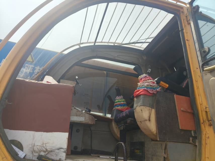 Buy XCMG QY25K5 Used Crane / 8