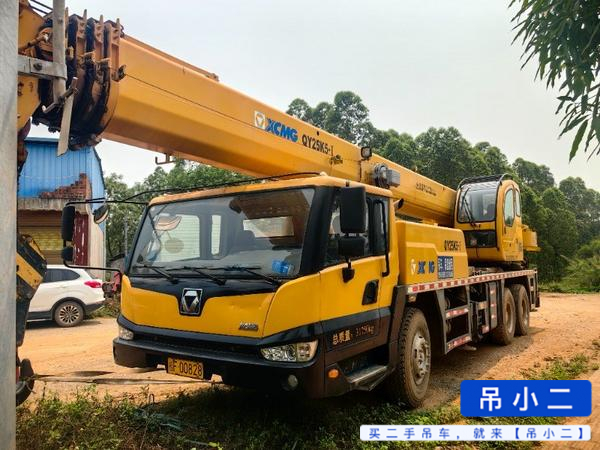Buy XCMG 25K5 Used Crane / 3