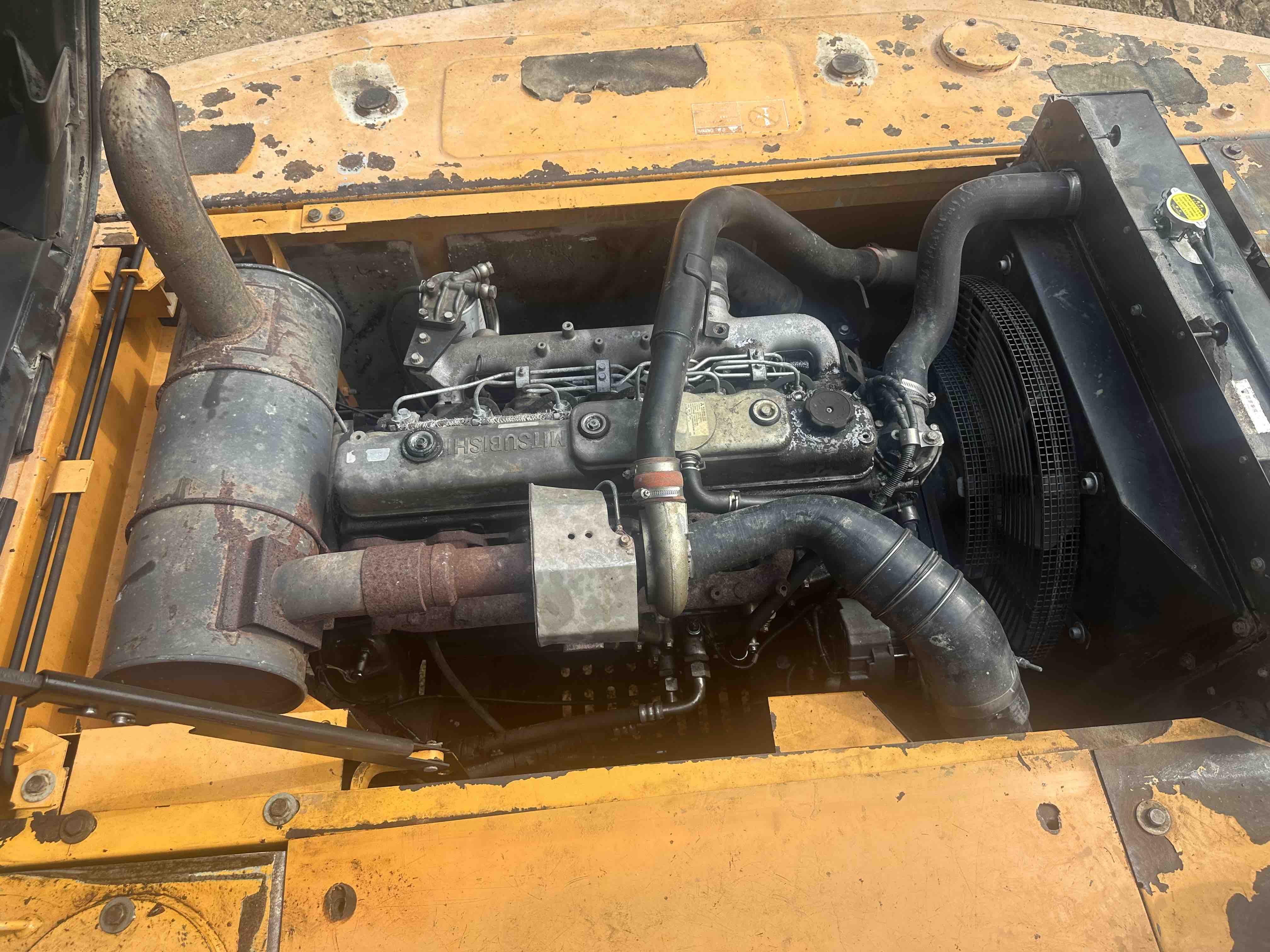 Buy Sany 215C-9 Used Excavator / 3