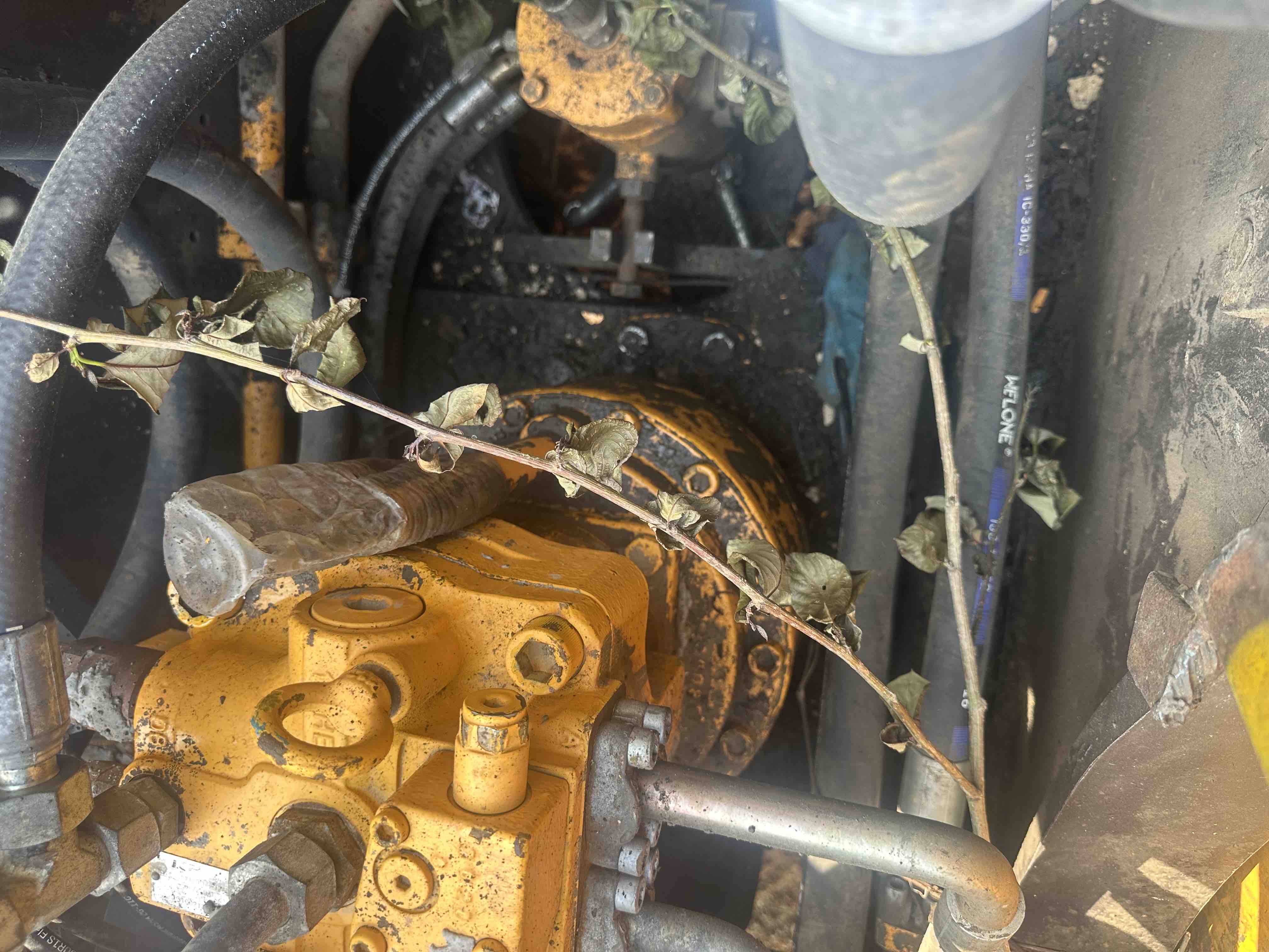 Buy Sany 215C-9 Used Excavator / 5