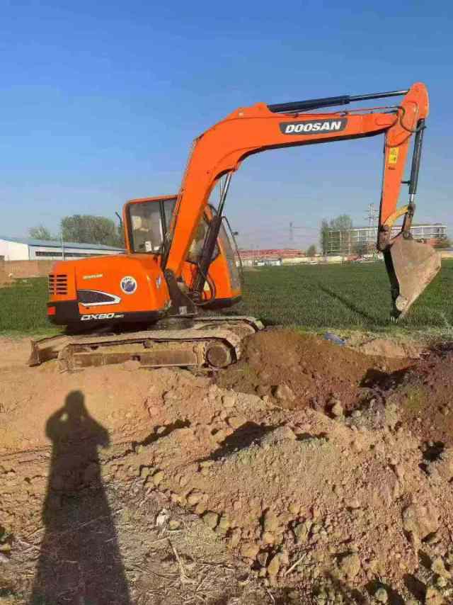 Buy Doosan Used Excavator / 2
