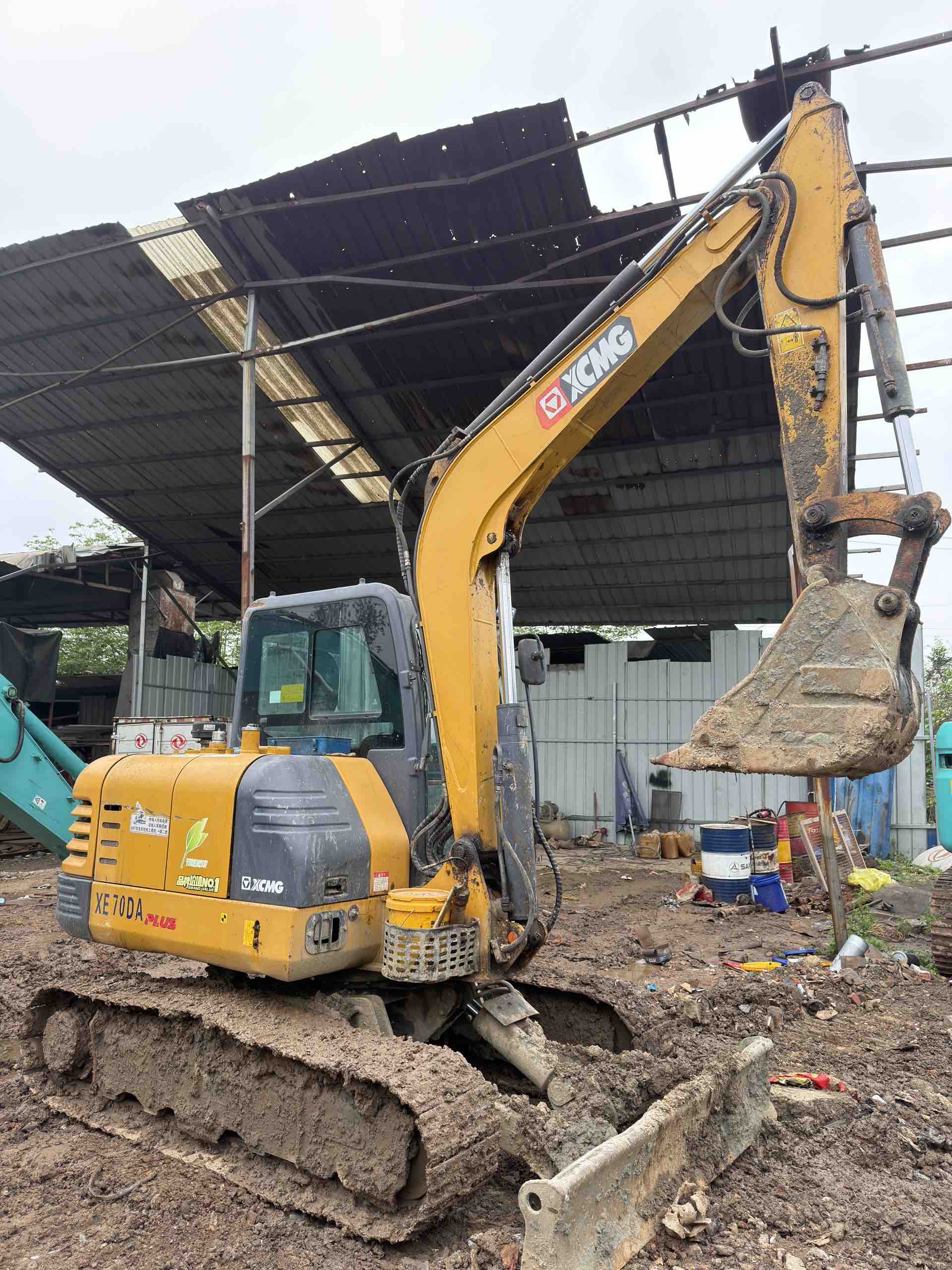 Buy XCMG XE55DA Used Excavator / 2