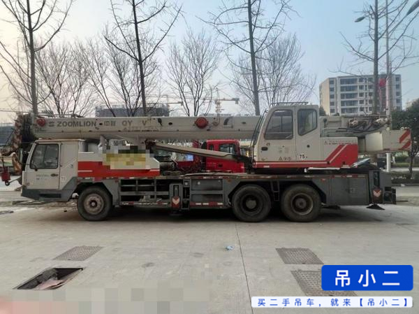 Buy Zoomlion QY25V531 Used Crane / 4