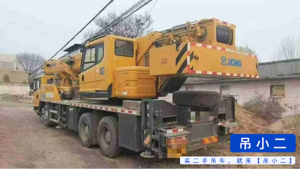 Buy XCMG 25K5C Used Crane / 2